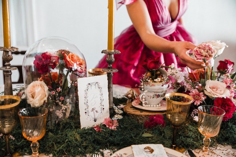 Enchantment-Amongst-Antiques_-A-Whimsical-Ethereal-Tea-Party-to-Celebrate-the-Bride-To-Be_Emma-Dallman-Photography_parlor-vintage-82_low