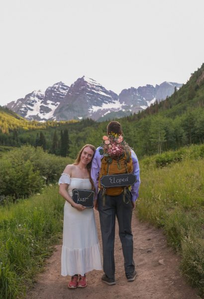 Cute-Intimate-Elopement-in-Colorado_Out-West-Elopements_130A6942_low